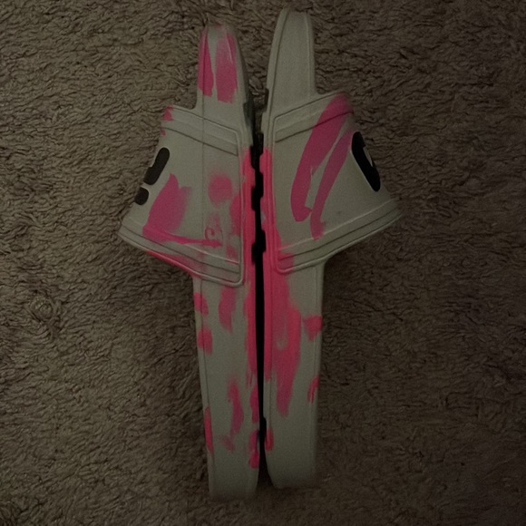 FILA slides - Picture 2 of 2